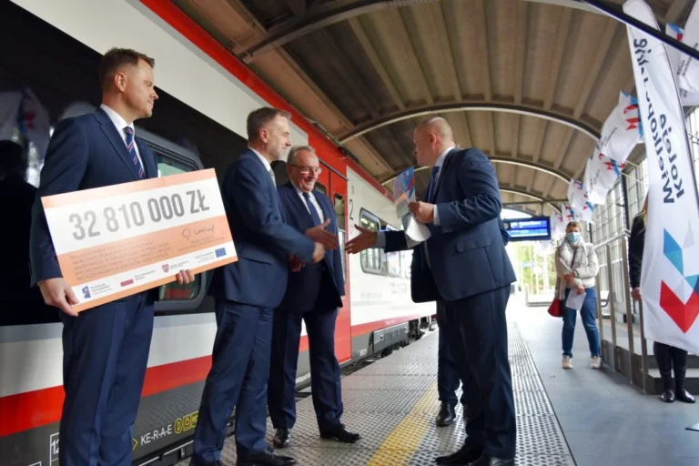 Umowa na dofinansowanie zakupu dwóch pojazdów spalinowych