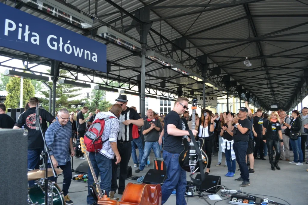 pila glowna dworzec_wynik